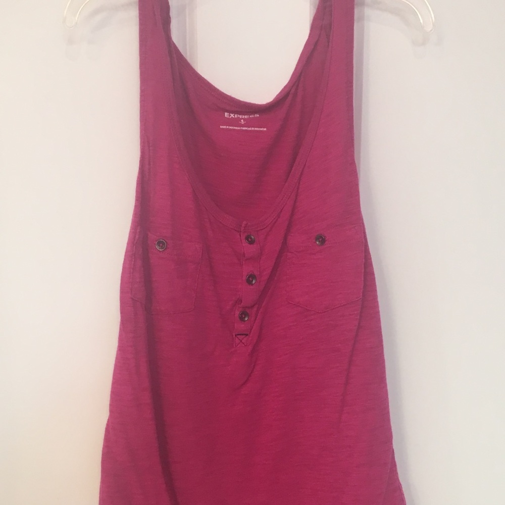 Express tank top size